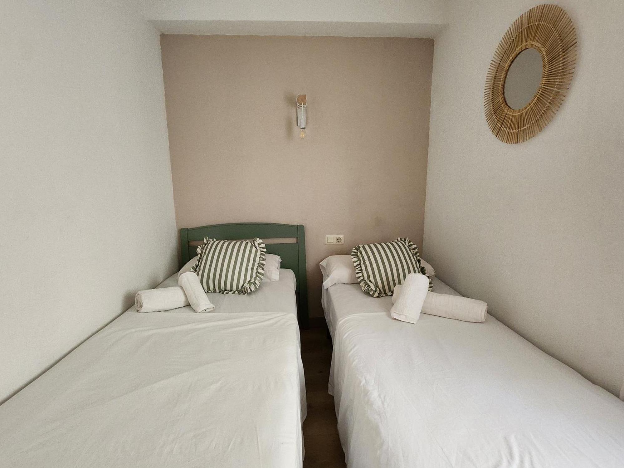 Apartamento Maralva Playa De Levante Бенидорм Екстериор снимка